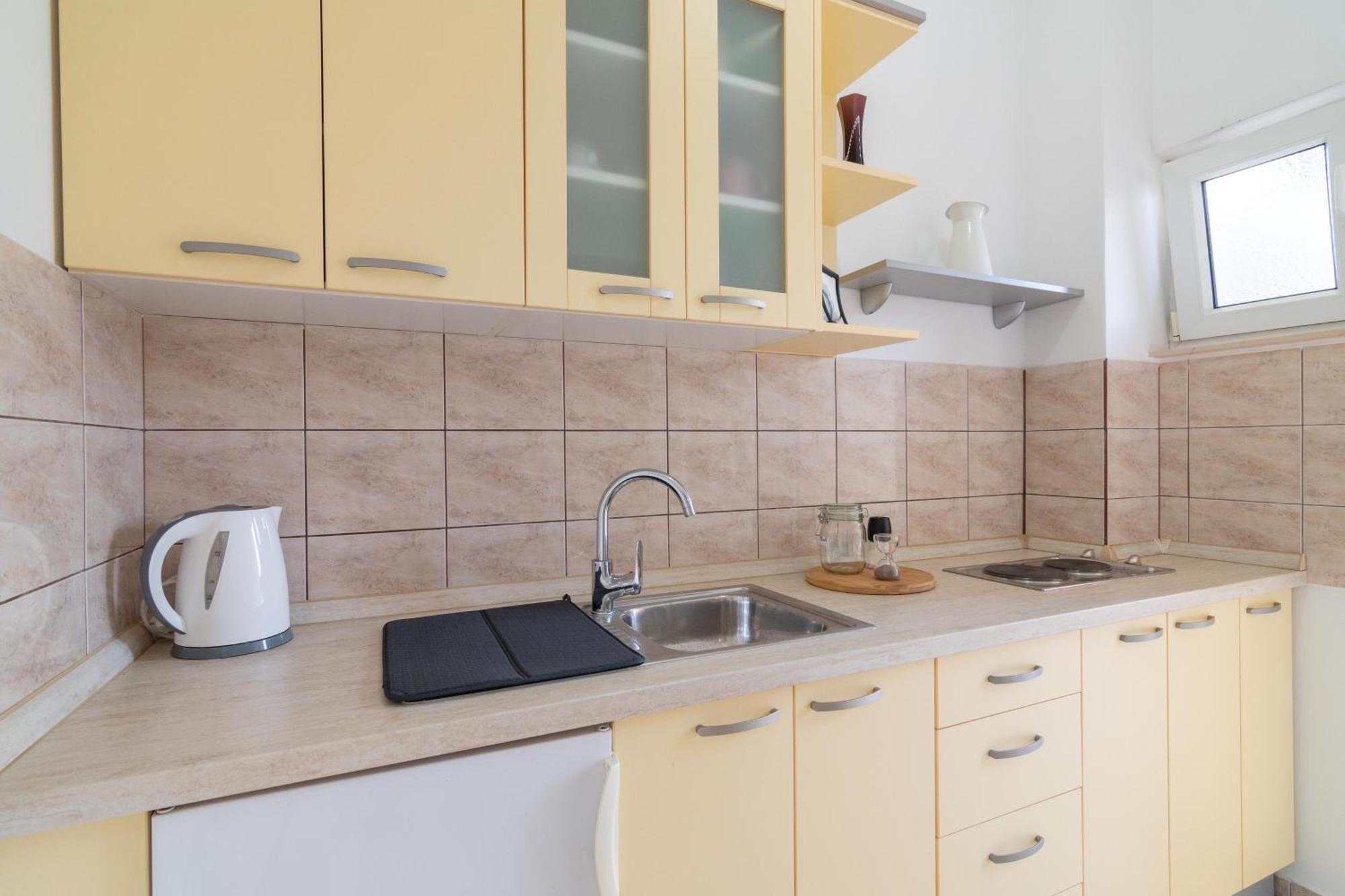Apartments With A Parking Space Mandre, Pag - 18748 Kolan Luaran gambar