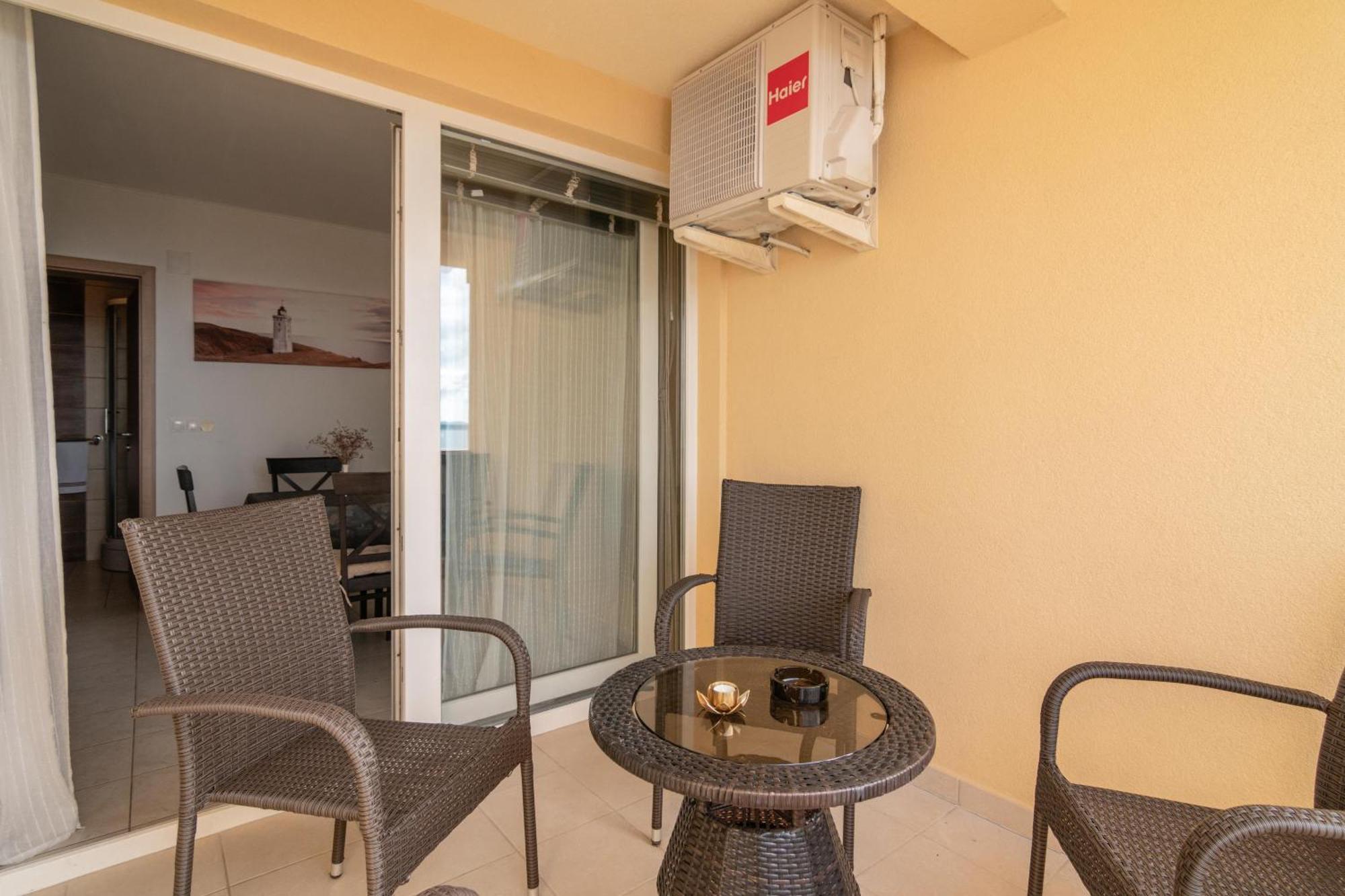 Apartments With A Parking Space Mandre, Pag - 18748 Kolan Luaran gambar