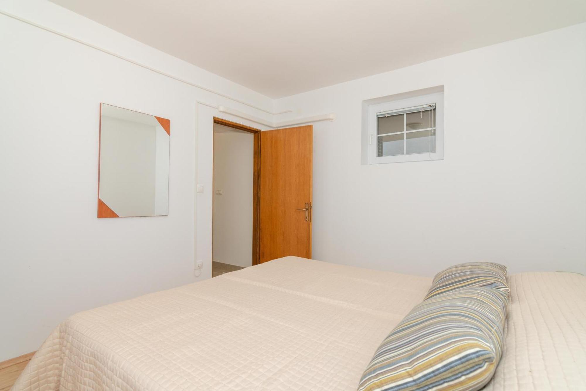 Apartments With A Parking Space Mandre, Pag - 18748 Kolan Bilik gambar